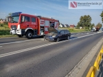 Straż pożarna z Namysłowa zabezpiecza wypadek drogowy